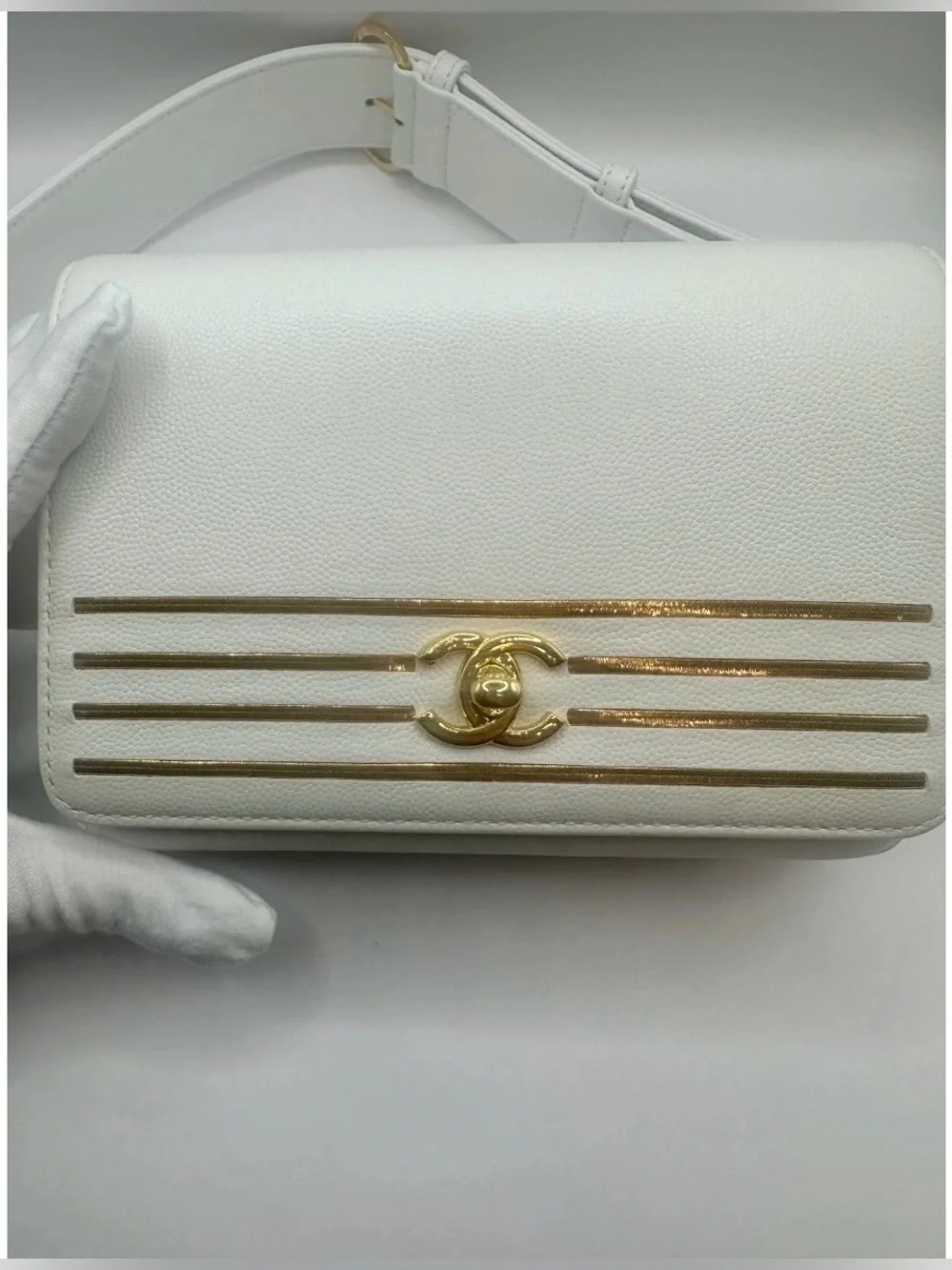 CHANEL 19C BELT BAG